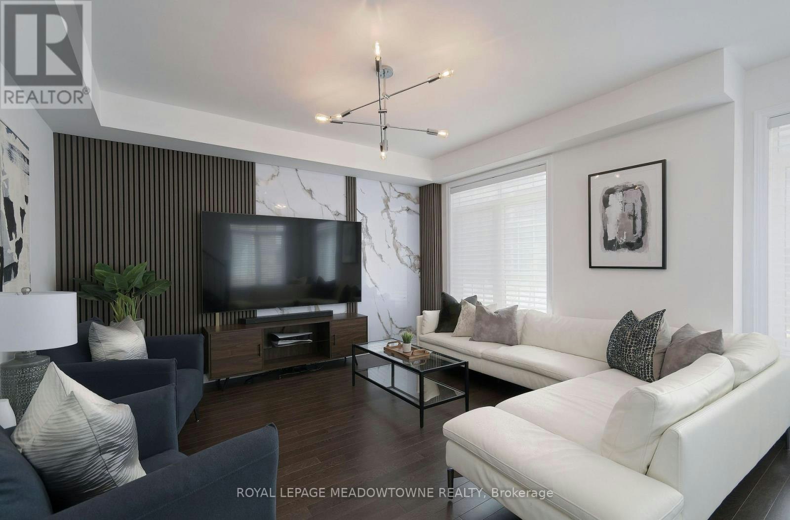 3215 William Coltson Avenue, Oakville, ON, L6H 0X1