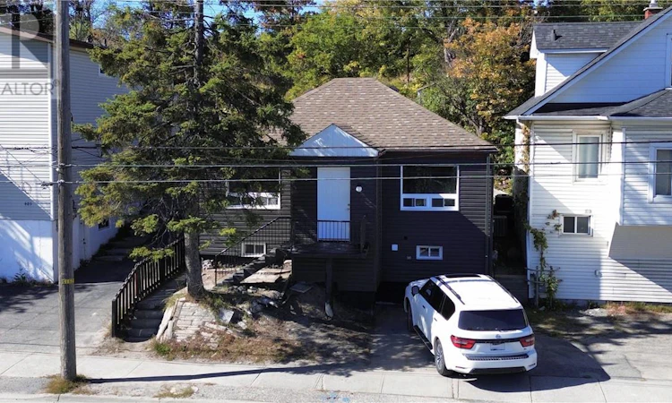 485 Lorne Street