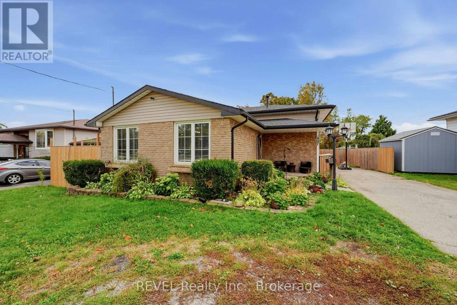 1407 Garrison Road, Fort Erie, ON, L2A 1P4