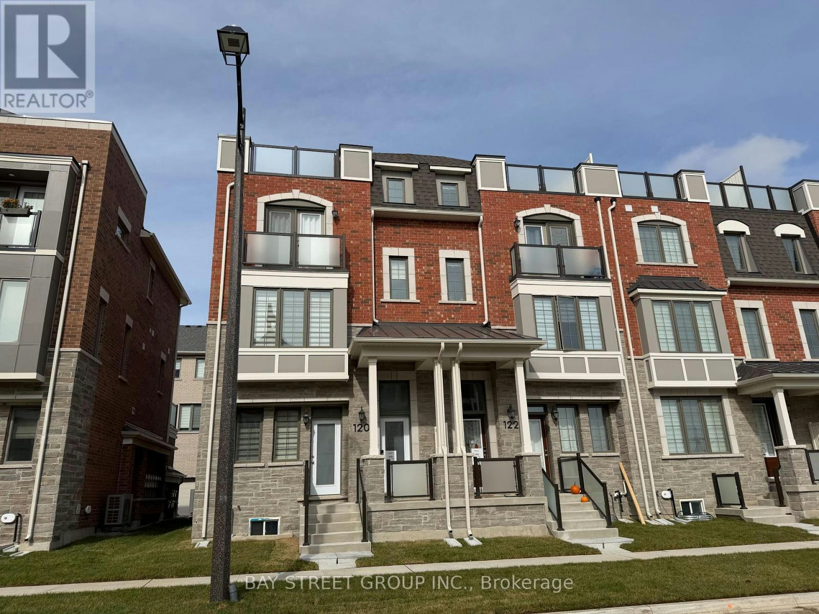 120 Avani Avenue, Markham, ON, L6C 3M4 - 2