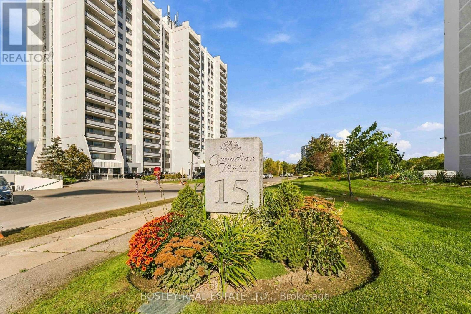 801-15 Towering Heights Boulevard, St. Catharines, ON, L2T 3G7