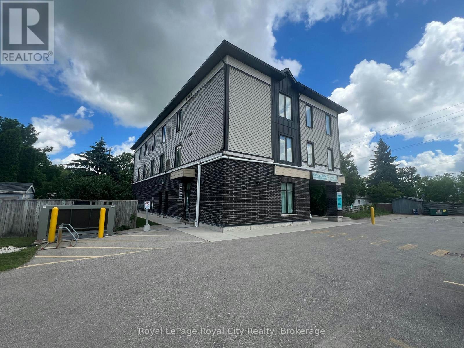 301-71 Victoria Street, Centre Wellington, ON, N0B 1S0 - 16