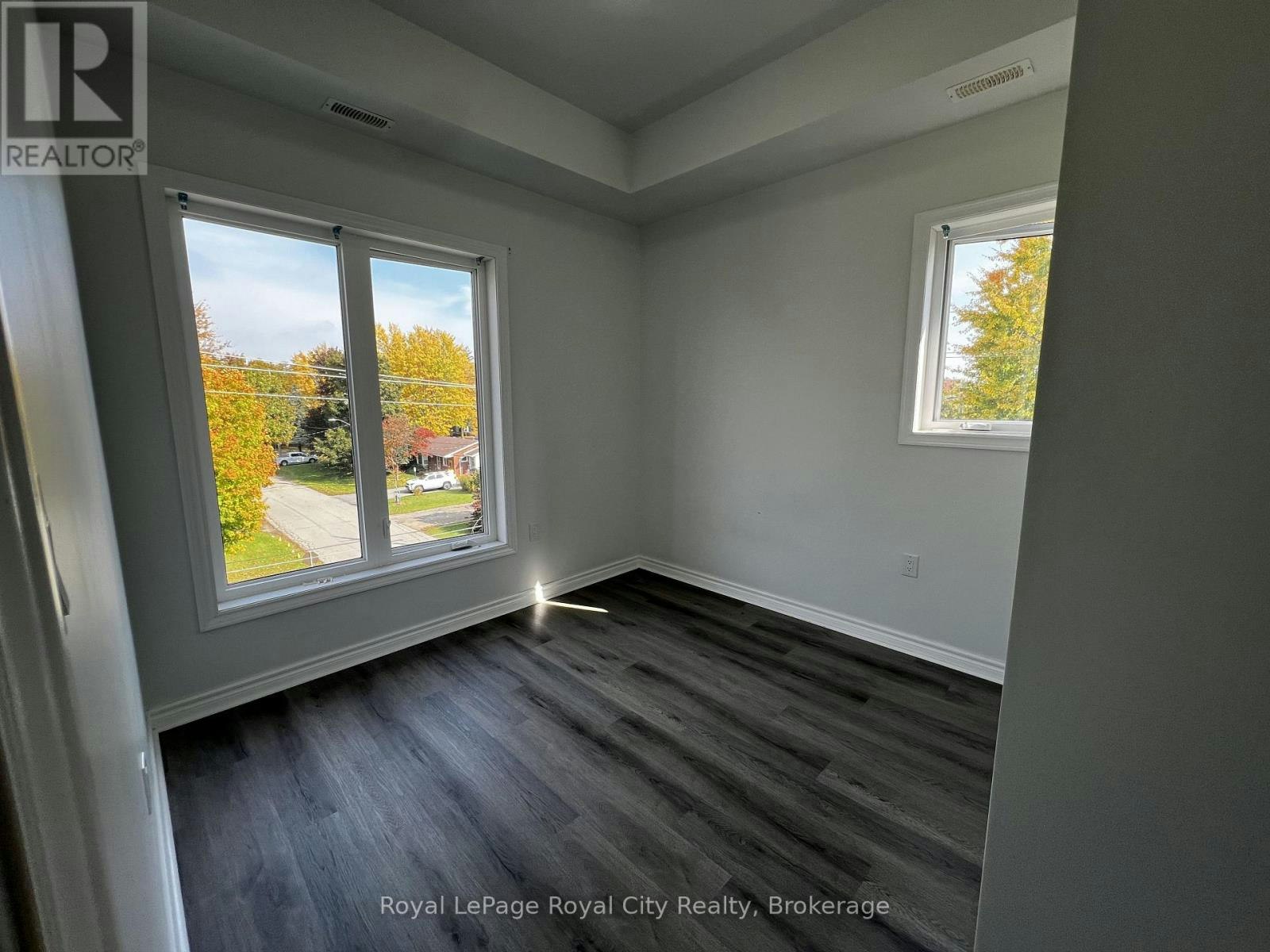 301-71 Victoria Street, Centre Wellington, ON, N0B 1S0 - 11