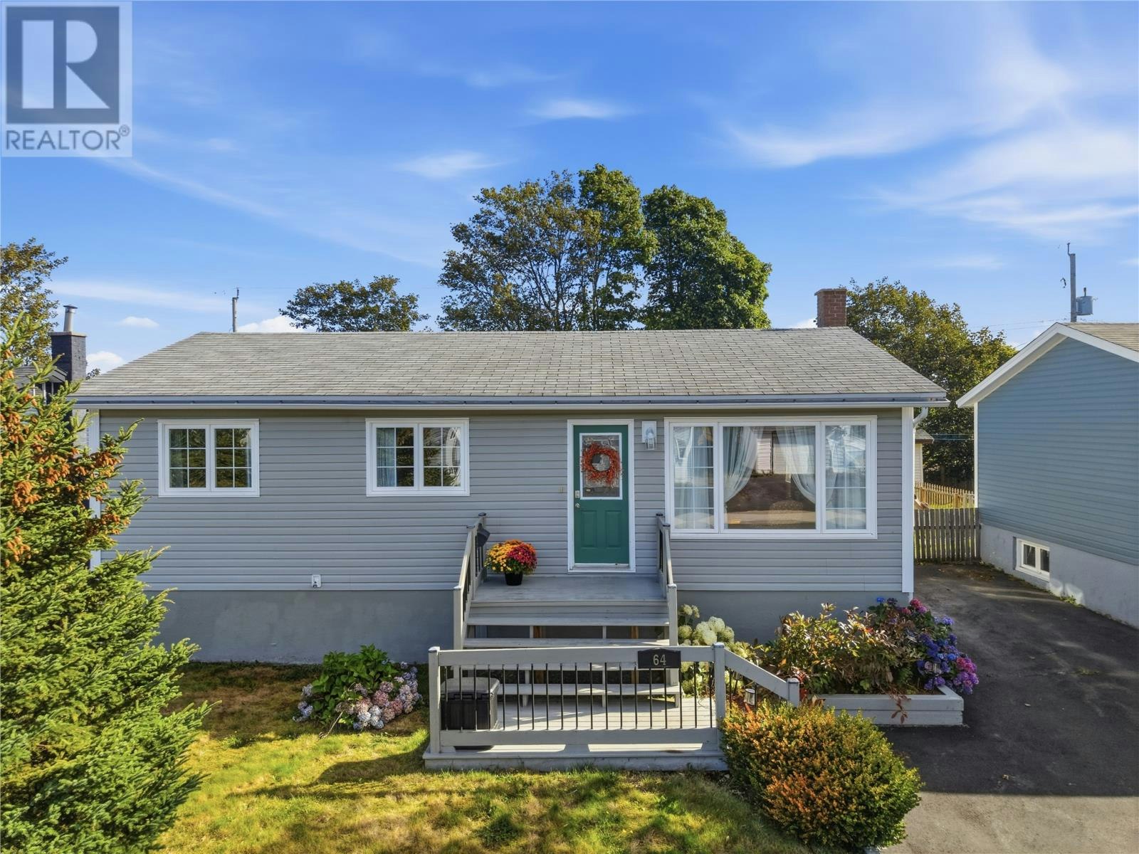 64 Fourth Street, Mount Pearl, NL, A1N 2B5