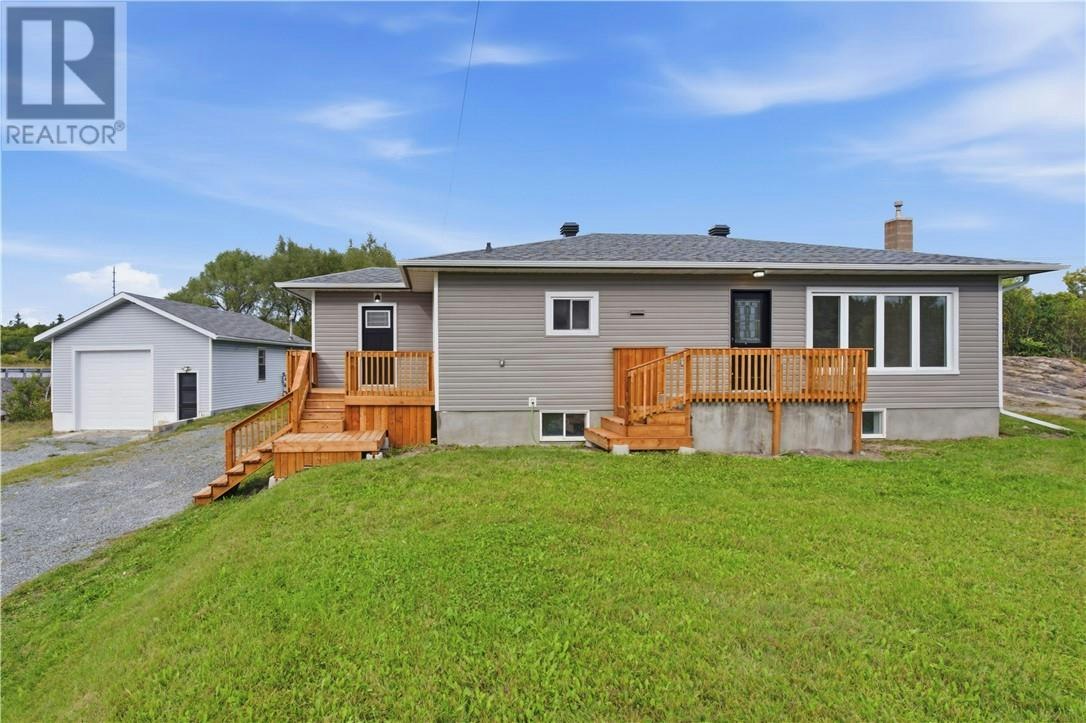 906 Goodview Road, Greater Sudbury, ON, P3G 1B5