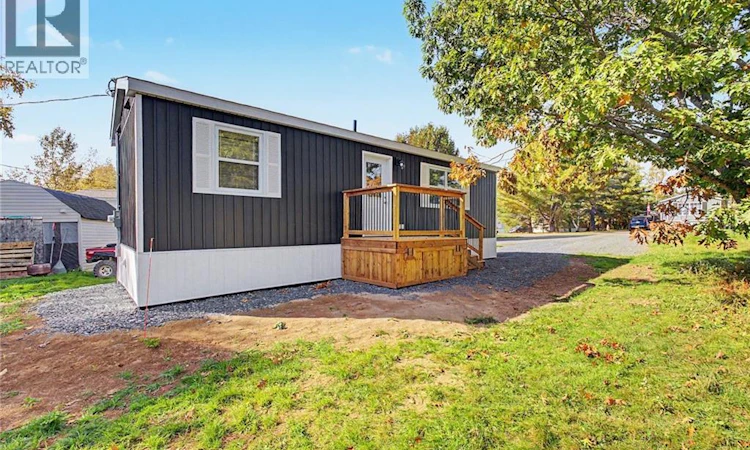 67 Leafwood Crescent
