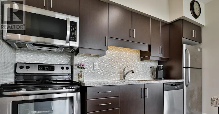2110-30 Herons Hill Way, Toronto, ON, M2J 0A7 - 13