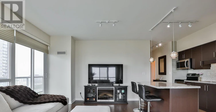 2110-30 Herons Hill Way, Toronto, ON, M2J 0A7 - 10