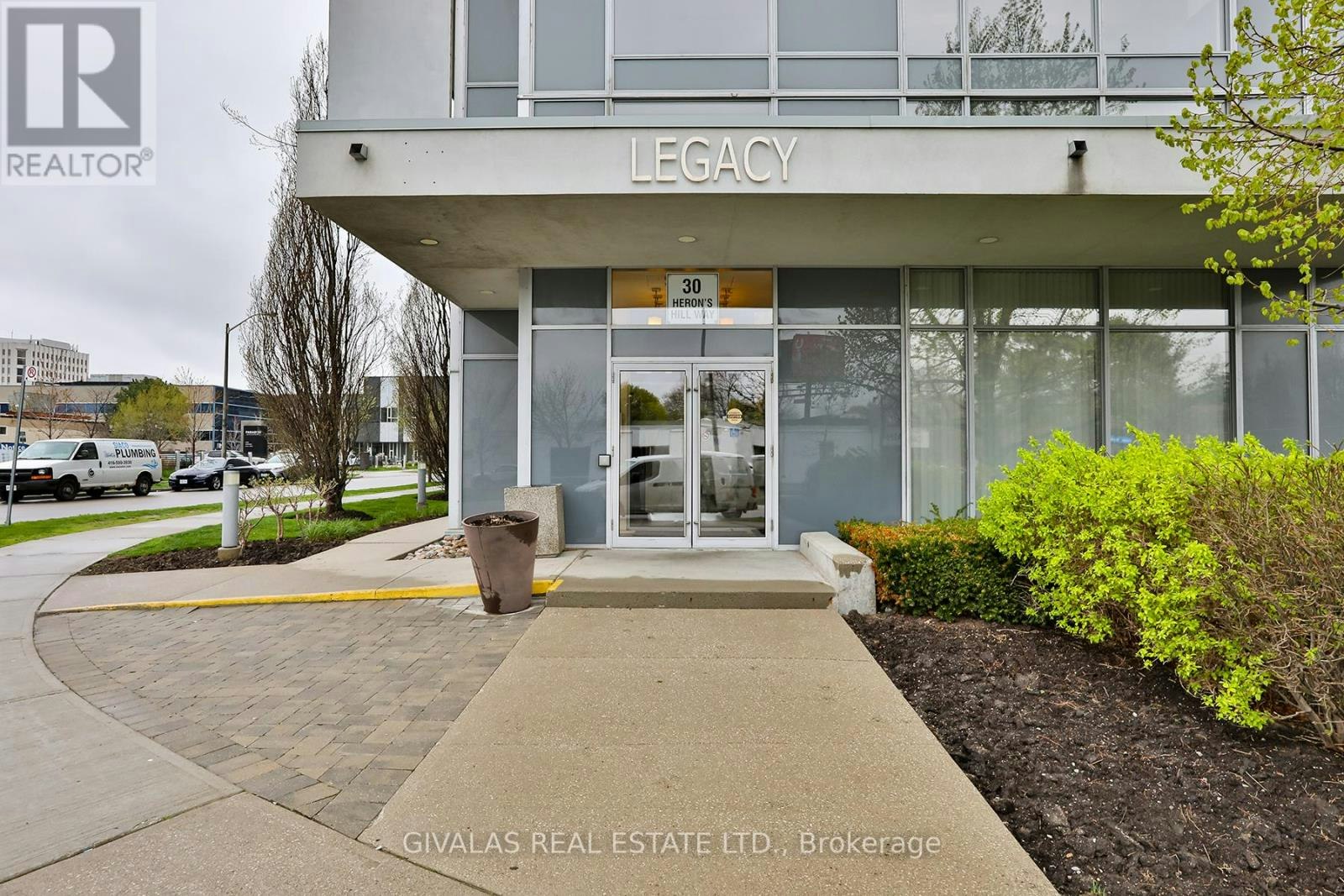 2110-30 Herons Hill Way, Toronto, ON, M2J 0A7 - 2