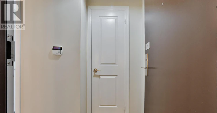 2110-30 Herons Hill Way, Toronto, ON, M2J 0A7 - 3