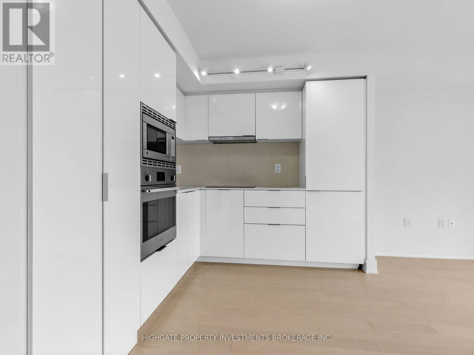 2711-955 Bay Street, Toronto, ON, M5S 0C6 - 10