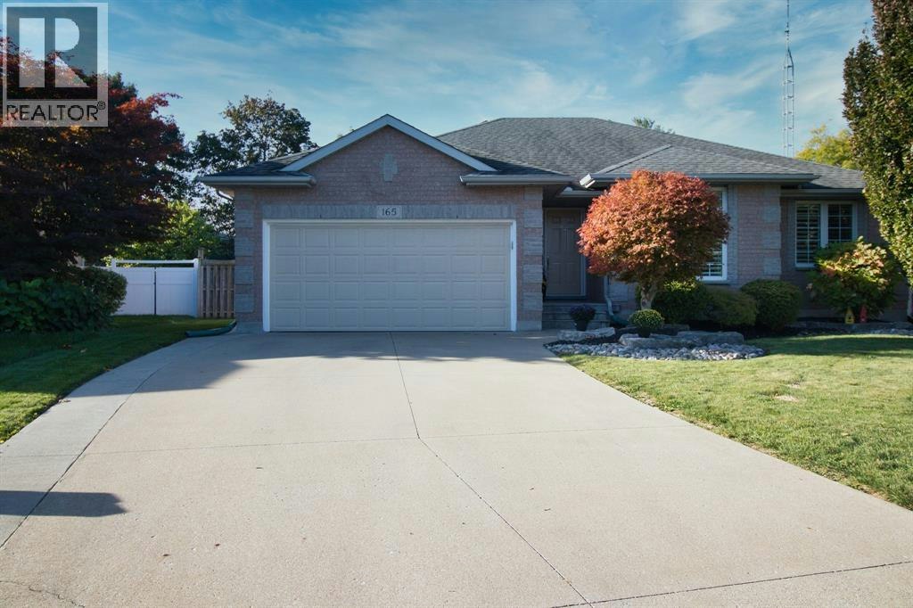 165 Alex Cameron Court, Sarnia, ON, N7W 1C3