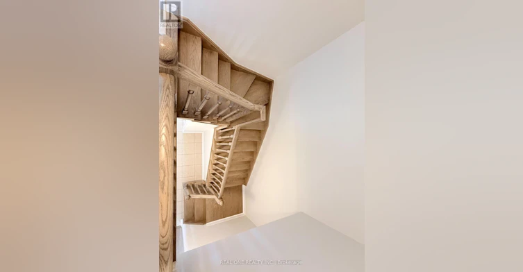 26 Yarl Drive, Markham, ON, L3S 0G5 - 13