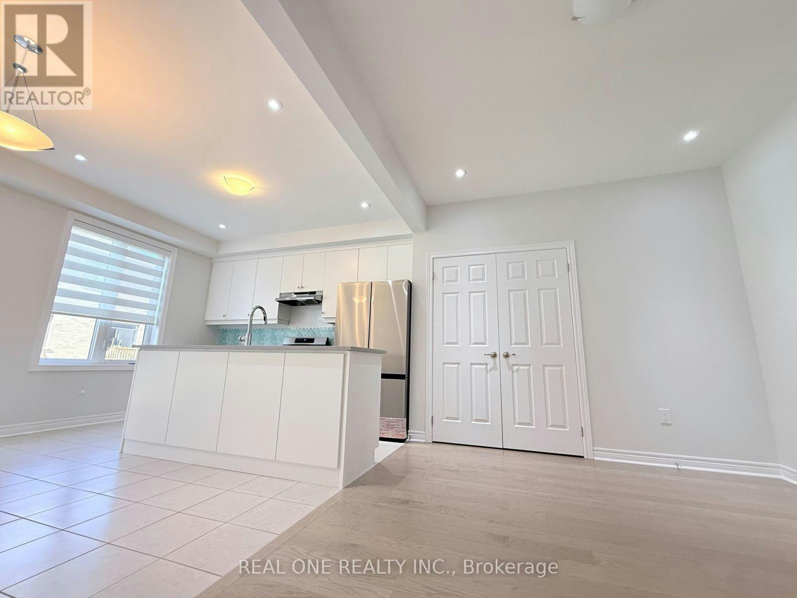 26 Yarl Drive, Markham, ON, L3S 0G5 - 7