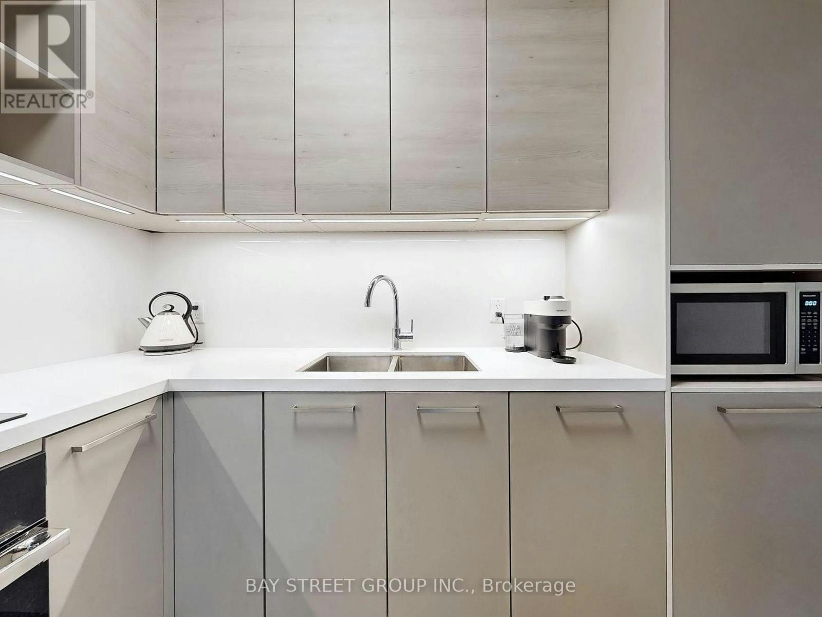 207 B-38 Gandhi Lane, Markham, ON, L3T 0G9 - 11