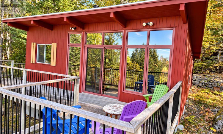 127 Ponhook View Drive