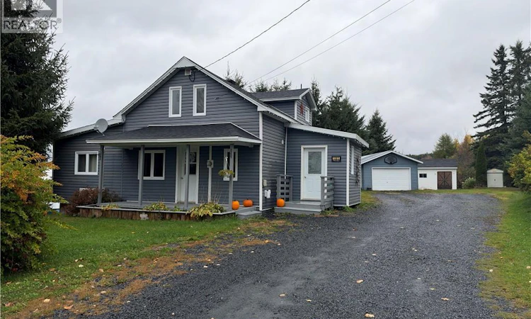 101 Ch Deschênes Street