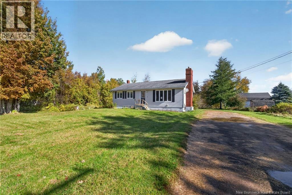 136 Acadie Street, Bouctouche, NB, E4S 2T4