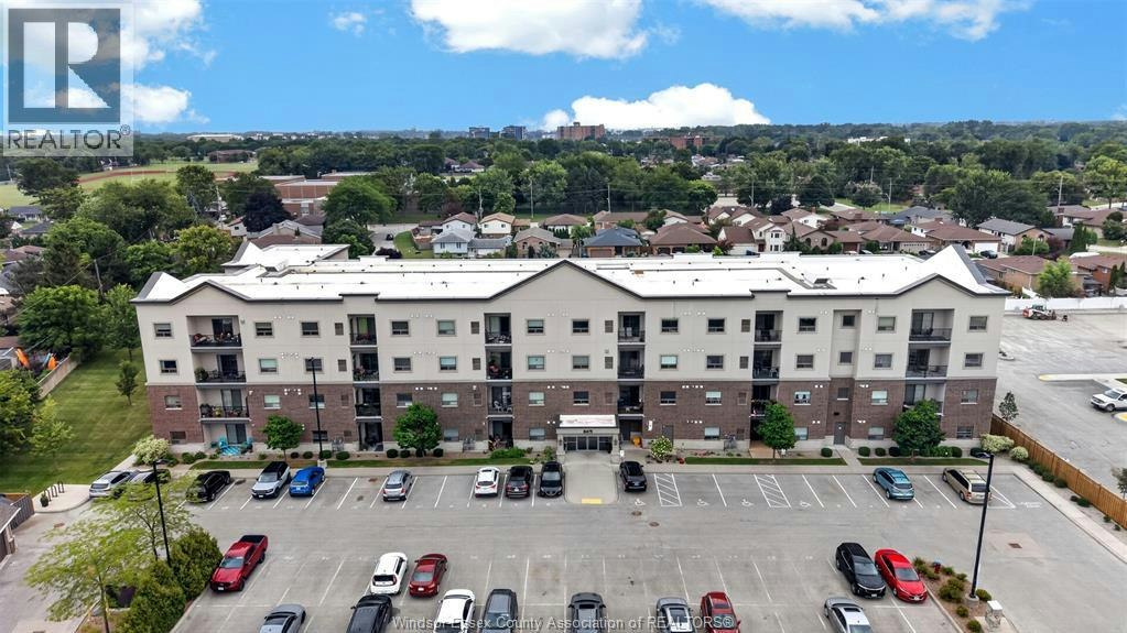 311-8475 Wyandotte Street East, Windsor, ON, N8S 0A4