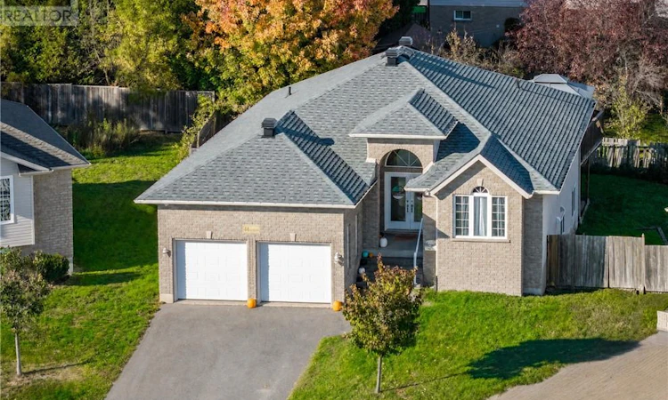44 Kiandra Court