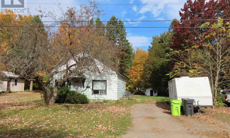30 Melville Road