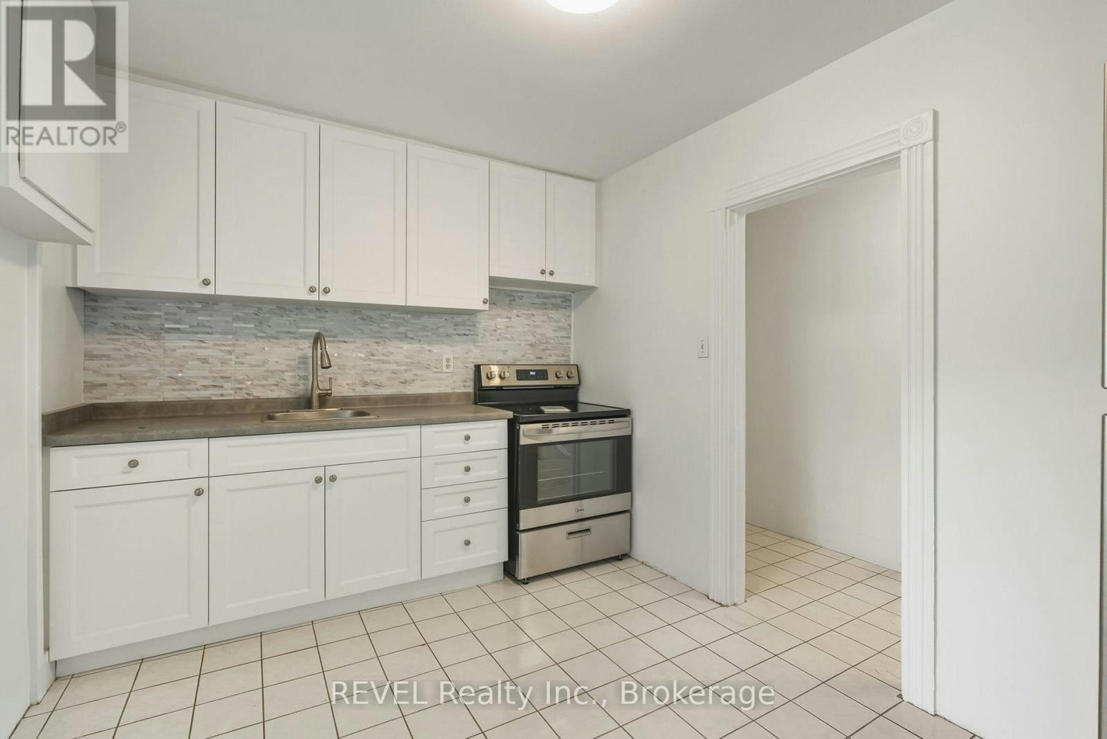 23 Plymonth Road, Welland, ON, L3B 3C4 - 5