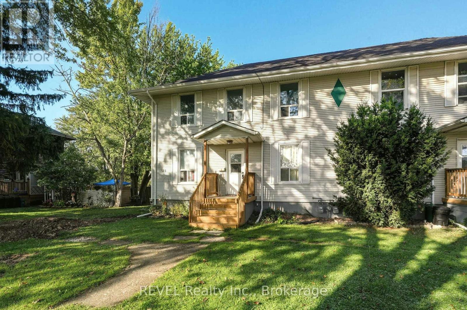 23 Plymonth Road, Welland, ON, L3B 3C4