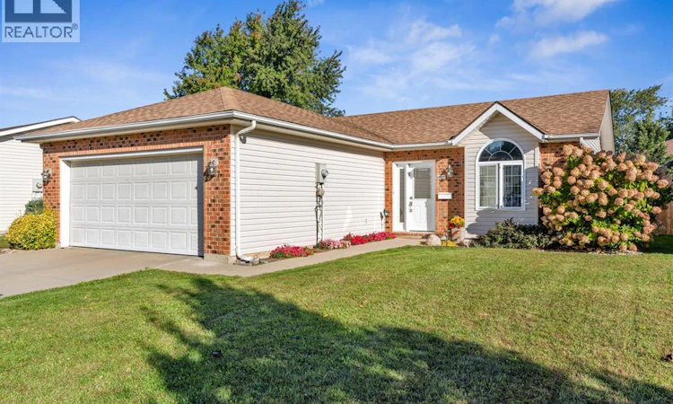 27 Eastgrove
