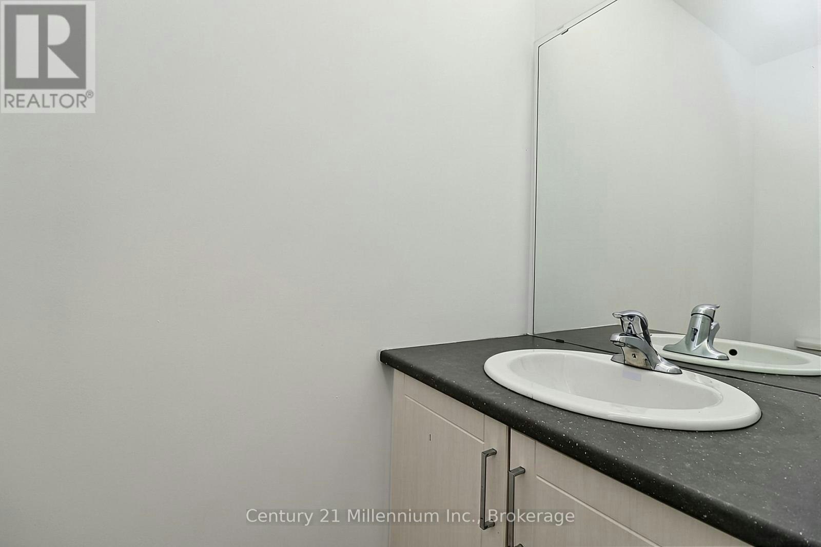 15 Gregory Avenue, Collingwood, ON, L9Y 0X5 - 7