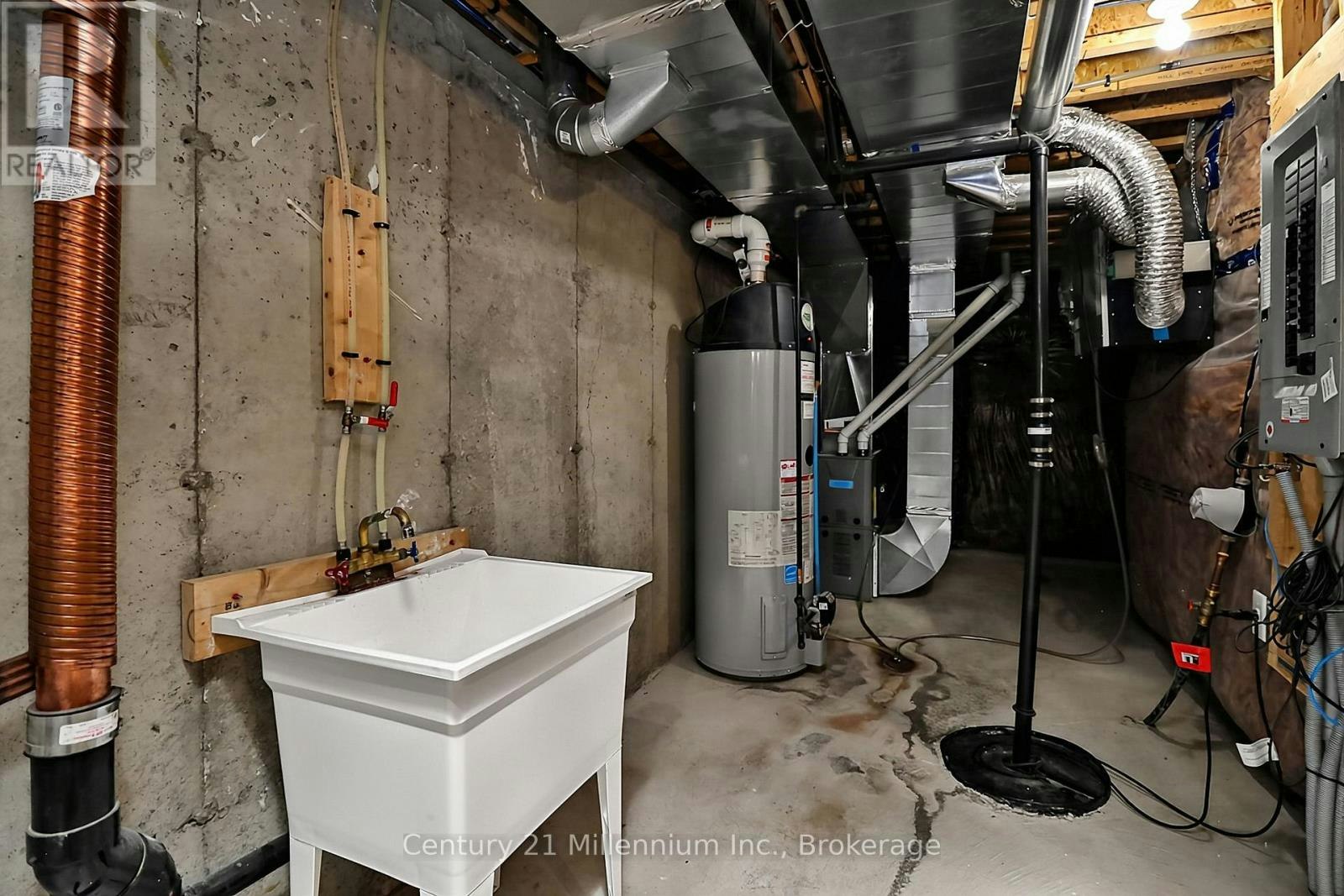 15 Gregory Avenue, Collingwood, ON, L9Y 0X5 - 48