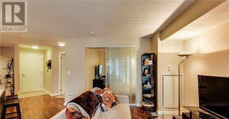 1001-111 Elizabeth Street, Toronto, ON, M5G 1P7 - 8