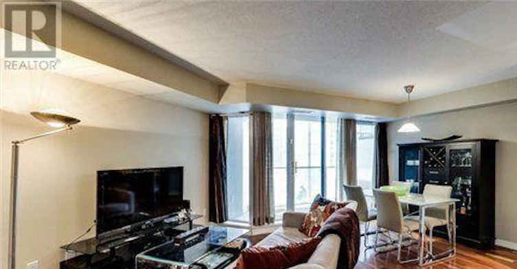 1001-111 Elizabeth Street, Toronto, ON, M5G 1P7 - 7