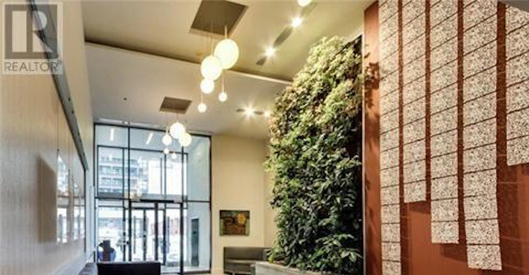 1001-111 Elizabeth Street, Toronto, ON, M5G 1P7 - 14