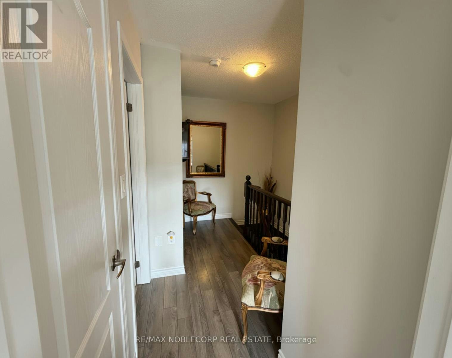 15 Minlow Way, Aurora, ON, L4G 0Y2 - 16