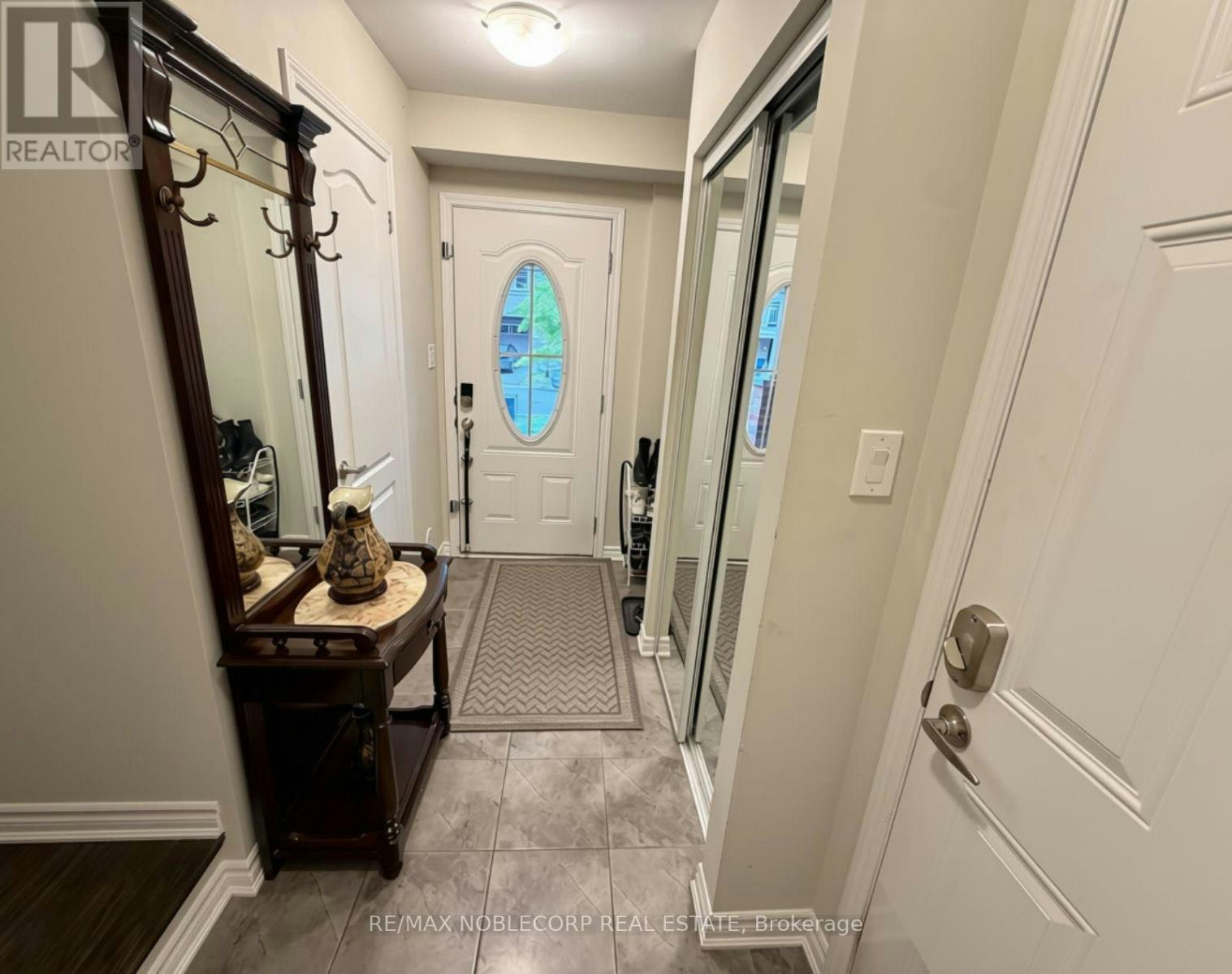 15 Minlow Way, Aurora, ON, L4G 0Y2 - 3