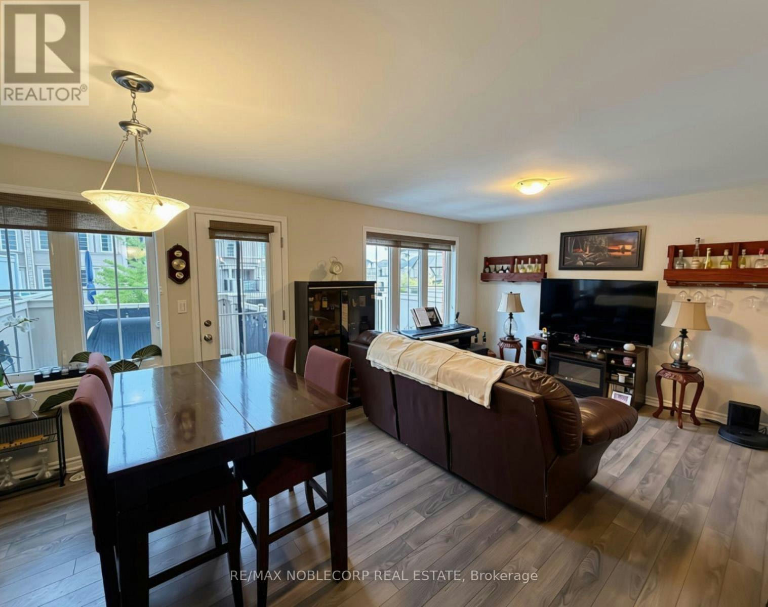 15 Minlow Way, Aurora, ON, L4G 0Y2 - 8