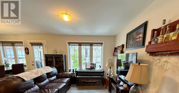 15 Minlow Way, Aurora, ON, L4G 0Y2 - 9