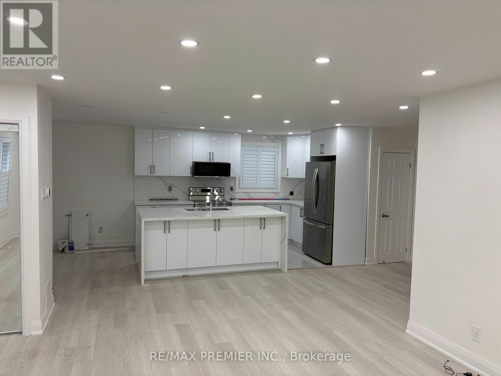 MAIN-42 Rougecrest Drive, Markham, ON, L3P 3B6 - 6