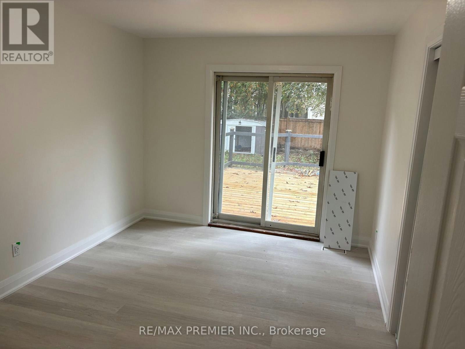 MAIN-42 Rougecrest Drive, Markham, ON, L3P 3B6 - 8