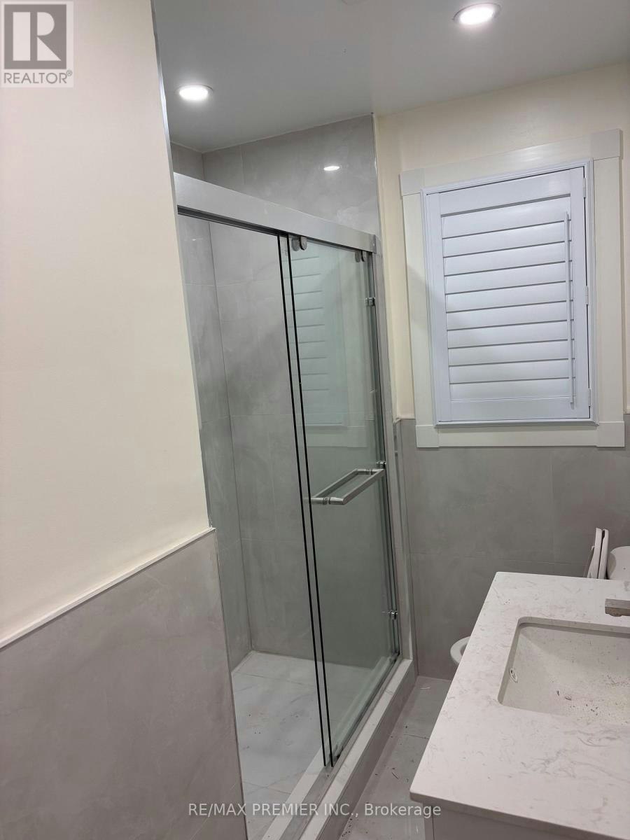MAIN-42 Rougecrest Drive, Markham, ON, L3P 3B6 - 11