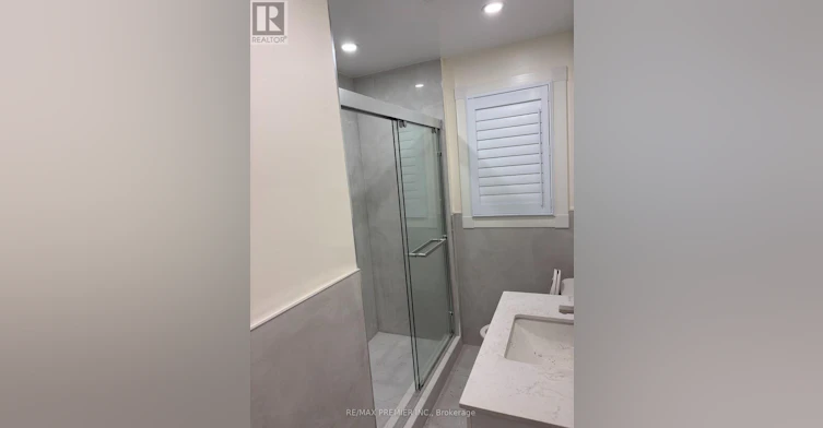 MAIN-42 Rougecrest Drive, Markham, ON, L3P 3B6 - 11