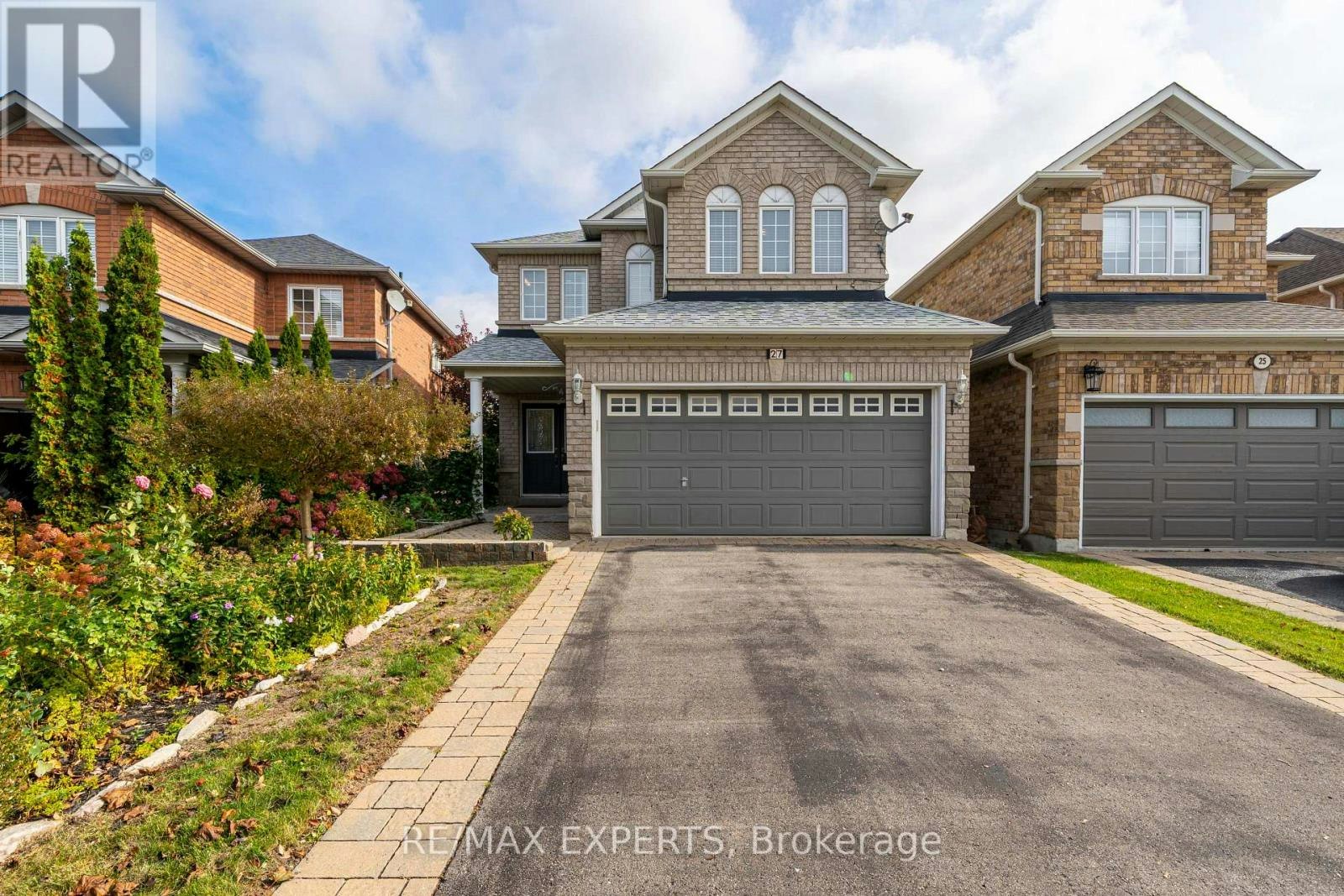 27 Mallard Marsh Crescent, Richmond Hill, ON, L4E 4M2