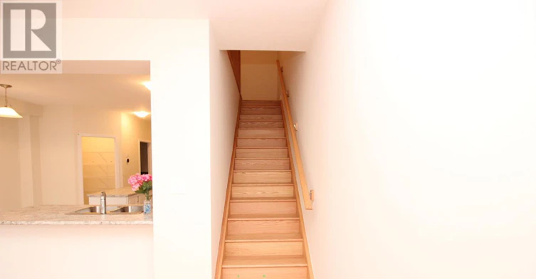 6 Blackberry Lane, Thorold, ON, L3B 0L3 - 10