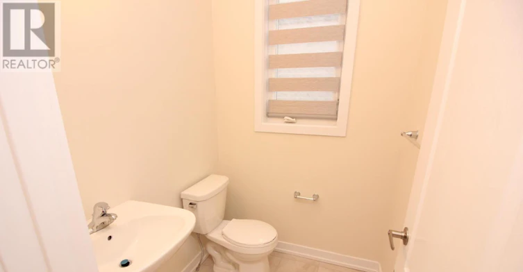 6 Blackberry Lane, Thorold, ON, L3B 0L3 - 2