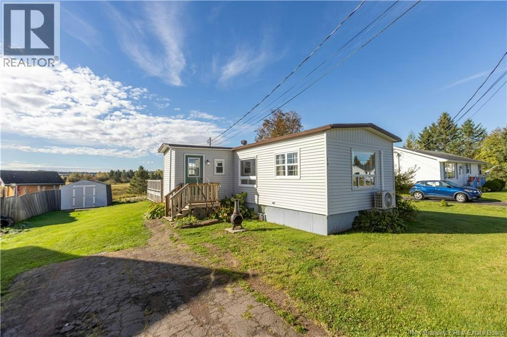 14 Fairfield Road, Sackville, NB, E4L 2X8