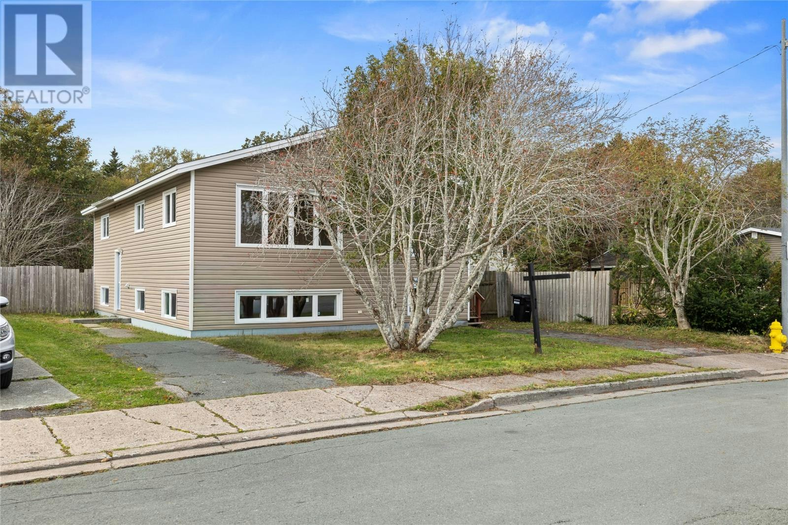 74 Fox Avenue, St Johns, NL, A1B 2J2