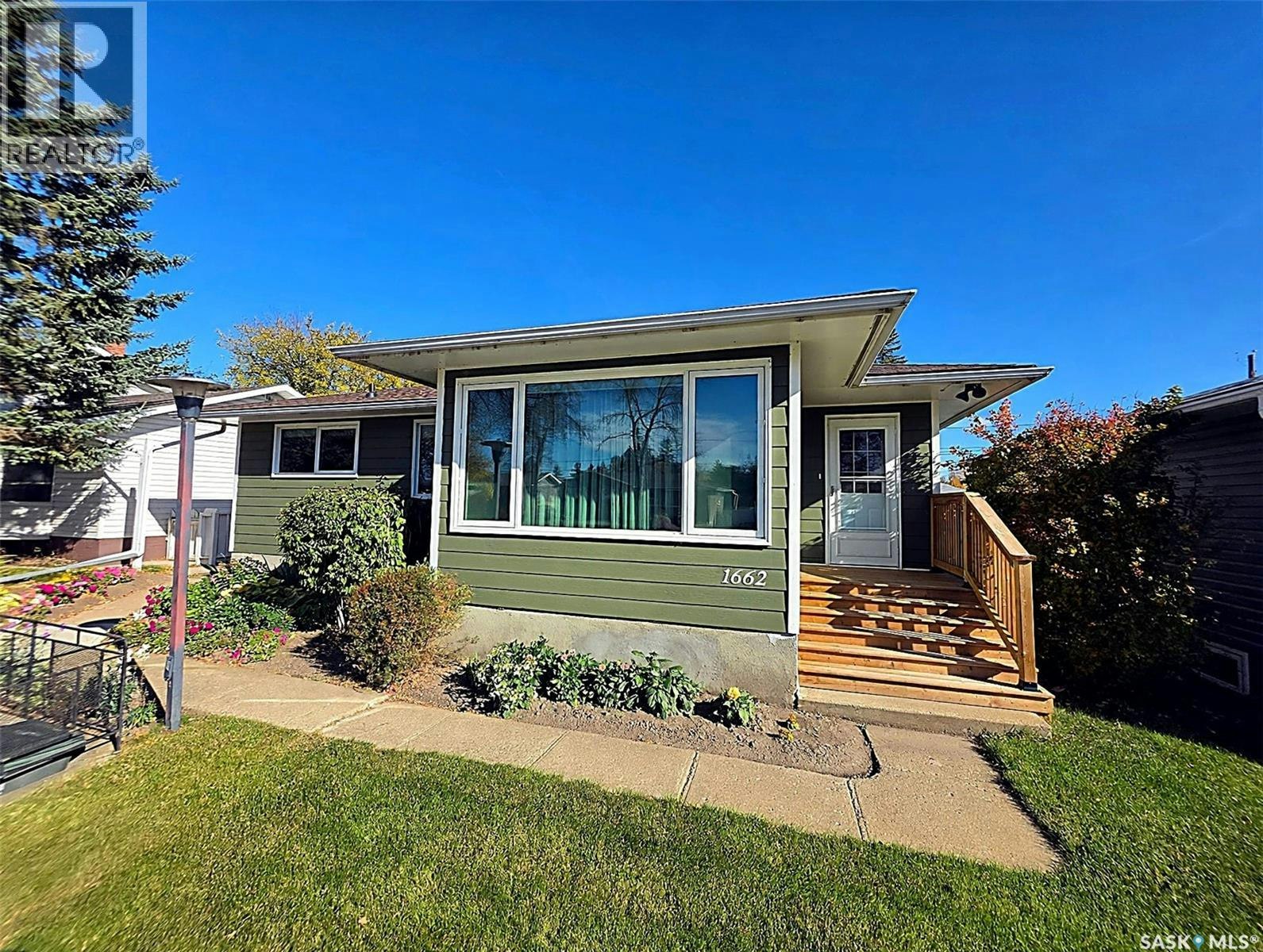 1662 91st Street, North Battleford, SK, S9A 0A4
