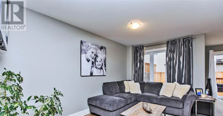 159 Woodhurst Crescent, Ottawa, ON, K2S 0T4 - 8