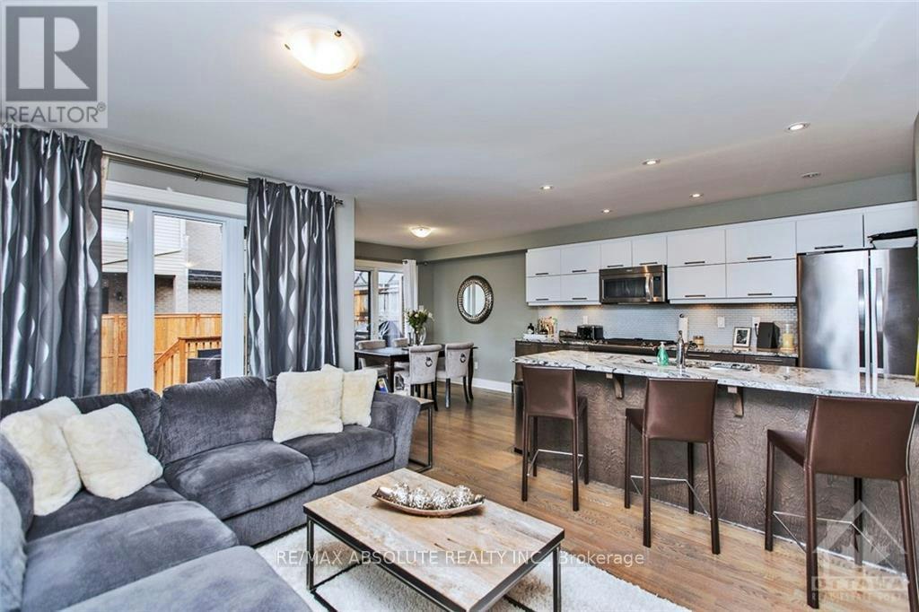 159 Woodhurst Crescent, Ottawa, ON, K2S 0T4 - 5