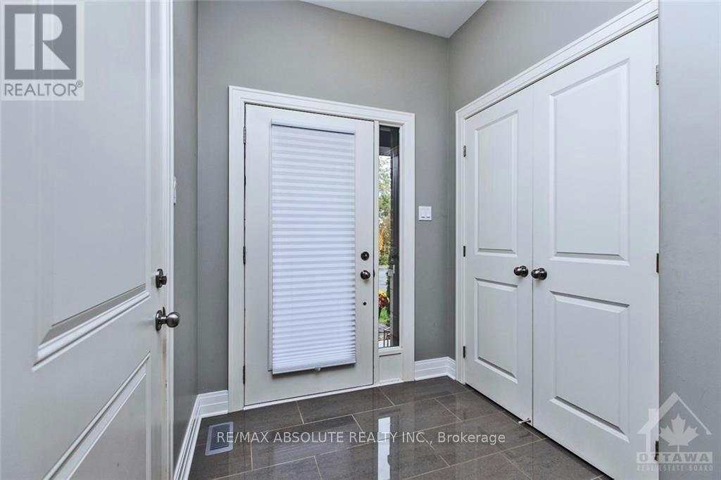 159 Woodhurst Crescent, Ottawa, ON, K2S 0T4 - 3